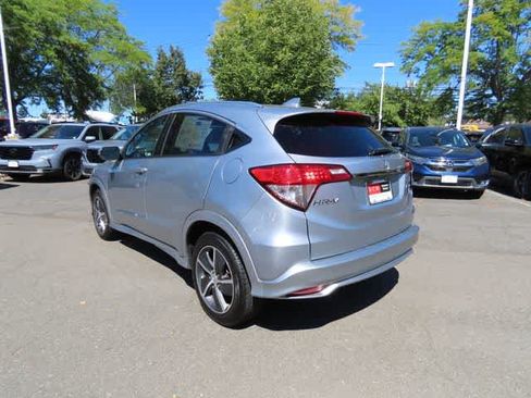 Certified 2019 Honda HR-V Touring image 4