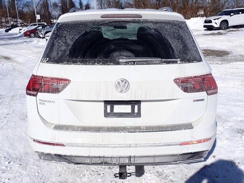 Used 2019 Volkswagen Tiguan SEL R-Line image 4