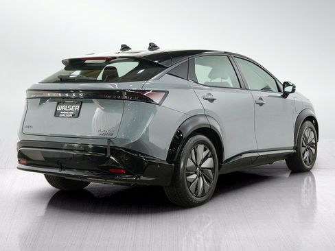 Used 2024 Nissan Ariya AWD image 5