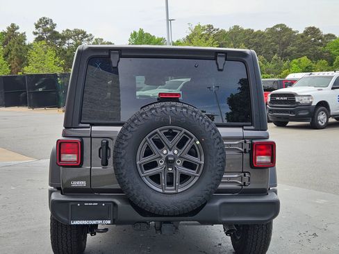 New 2026 Jeep Wrangler Unlimited Sport AWD/4WD image 6