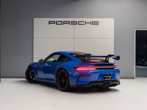 Certified 2026 Porsche 911 GT3 RWD image 3