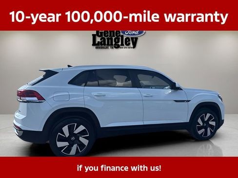 Used 2025 Volkswagen Atlas Cross Sport SE AWD/4WD image 17