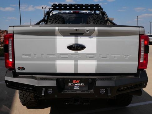 New 2026 Ford F250 Lariat w/ Black Appearance Package AWD/4WD image 5