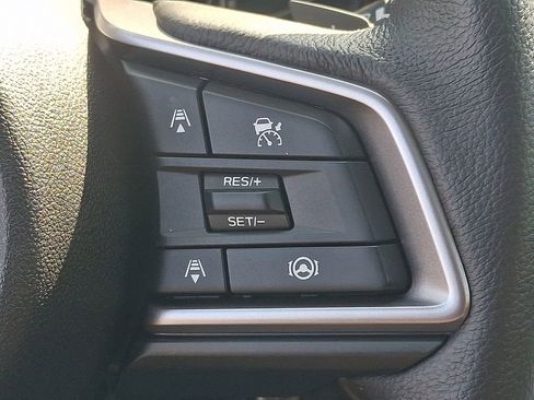 Used 2025 Subaru Outback Premium image 22