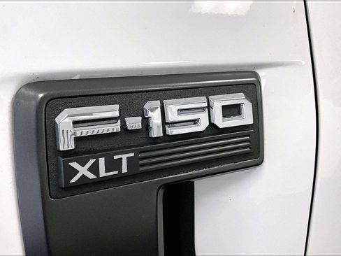 Used 2022 Ford F150 XLT w/ Equipment Group 302A High image 13