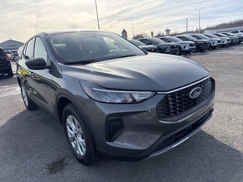 New 2026 Ford Escape Active AWD/4WD image 3