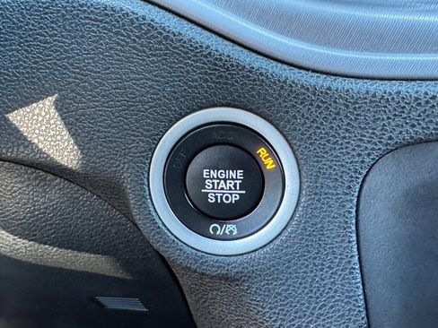 Used 2023 Dodge Charger GT w/ Blacktop Package image 33