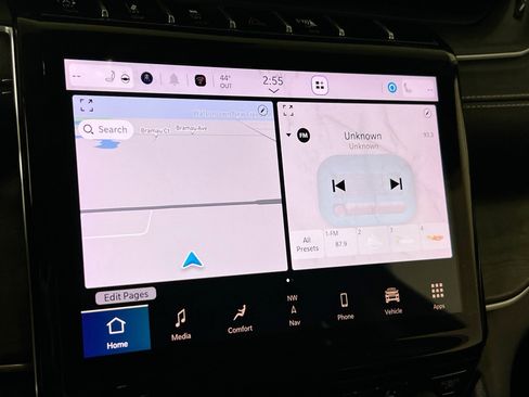 Used 2022 Jeep Grand Cherokee Limited image 15