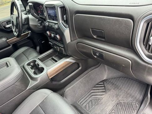 Used 2021 Chevrolet Silverado 1500 LT Trail Boss w/ Convenience Package II image 27