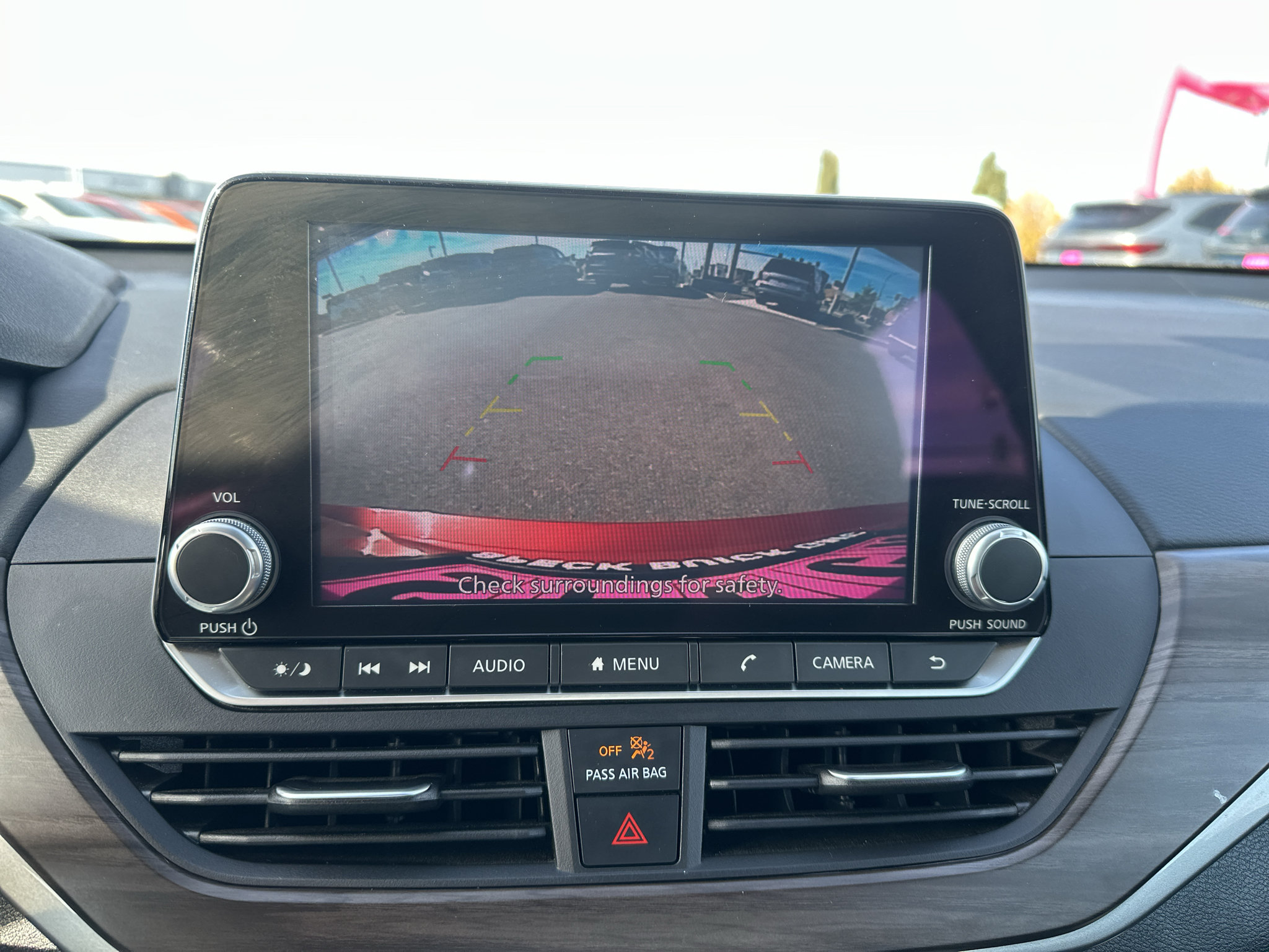 Used 2024 Nissan Altima 2.5 SV FWD image 28