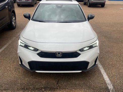 Used 2025 Honda Civic Sport image 1