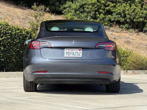 Used 2023 Tesla Model 3 Standard Range RWD image 10