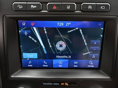 Used 2021 Ford Expedition Limited image 22