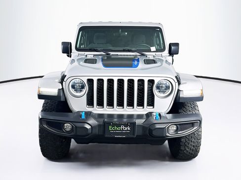 Used 2023 Jeep Wrangler Unlimited Rubicon 4xe w/ Cold Weather Group AWD/4WD image 2