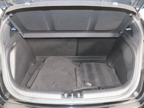 Used 2022 Hyundai Veloster N image 51