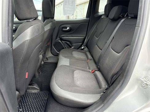 Used 2020 Jeep Renegade Trailhawk w/ UConnect 8.4 Nav Group image 22