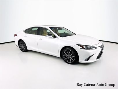 Certified 2023 Lexus ES 350 w/ Premium Package