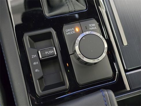 New 2026 Toyota Tundra Platinum image 8