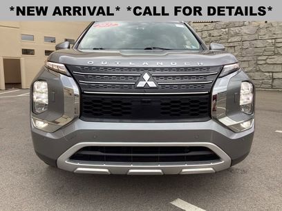 Used 2022 Mitsubishi Outlander SE