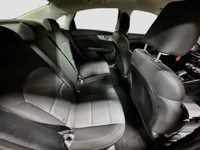 Certified 2024 Kia Forte LXS w/ LXS Technology Package FWD image 25