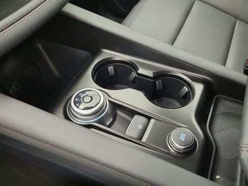 New 2026 Ford Explorer Active w/ Active Comfort Package image 15