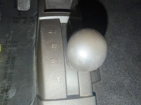 Used 2017 GMC Sierra 1500 Base 4x4 4dr Double Cab 6.5 ft image 29