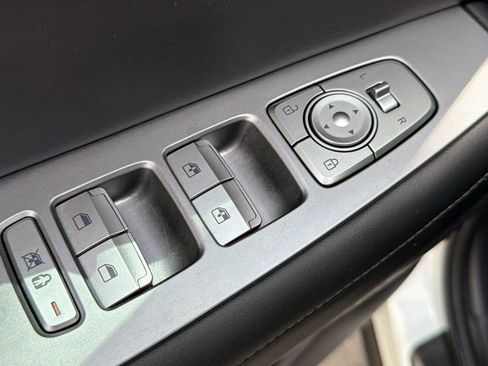 Used 2025 Hyundai Palisade SEL FWD image 26
