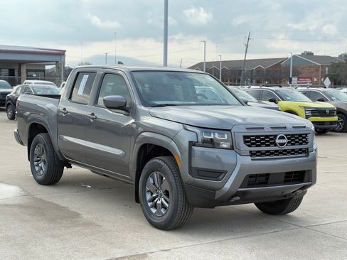 New 2026 Nissan Frontier SV image 5