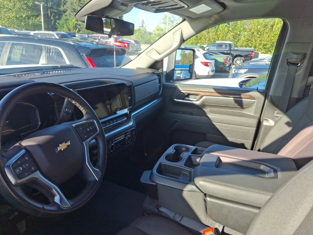 Certified 2025 Chevrolet Silverado 2500 LT w/ Convenience Package AWD/4WD image 11