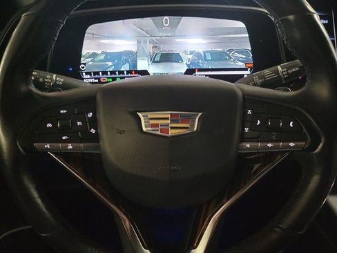 Used 2023 Cadillac Escalade Luxury RWD image 20