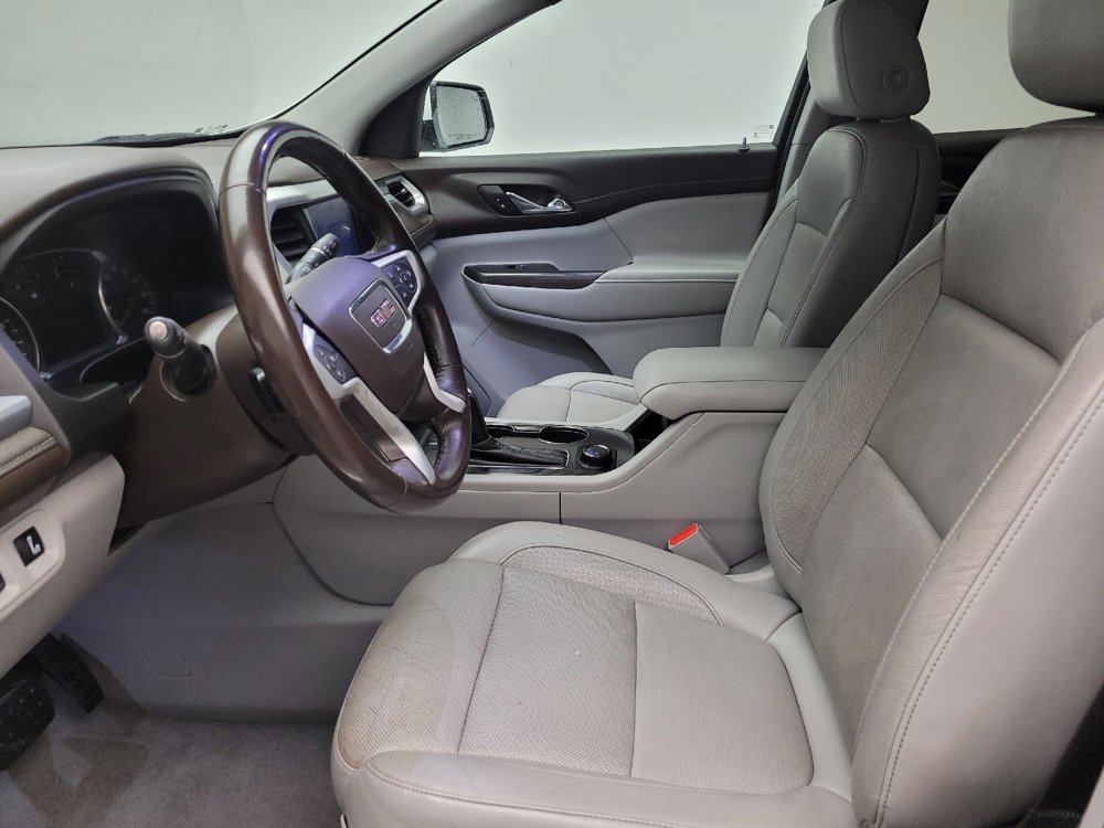Used 2019 GMC Acadia SLT FWD image 17