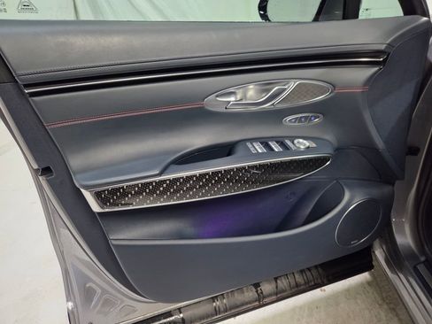 Used 2022 Genesis GV70 3.5T Sport w/ Sport Prestige Package AWD/4WD image 15