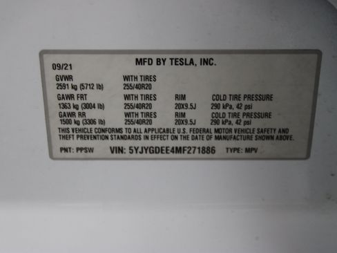 Used 2021 Tesla Model Y Long Range AWD/4WD image 39