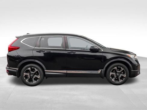 Used 2018 Honda CR-V Touring image 3