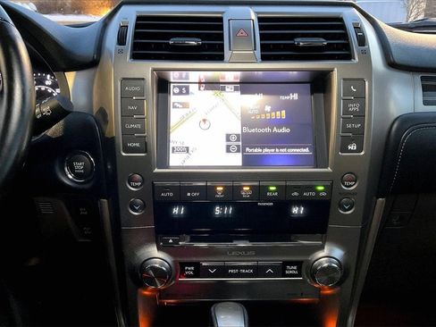 Used 2020 Lexus GX 460 Premium image 15