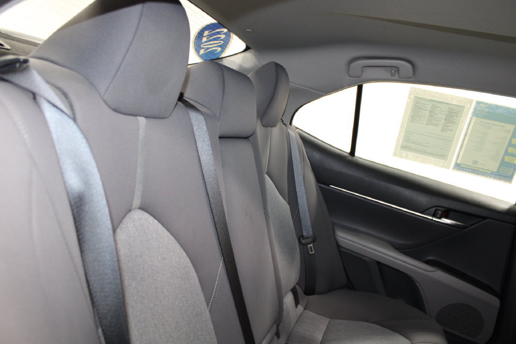 Used 2022 Toyota Camry LE FWD image 24