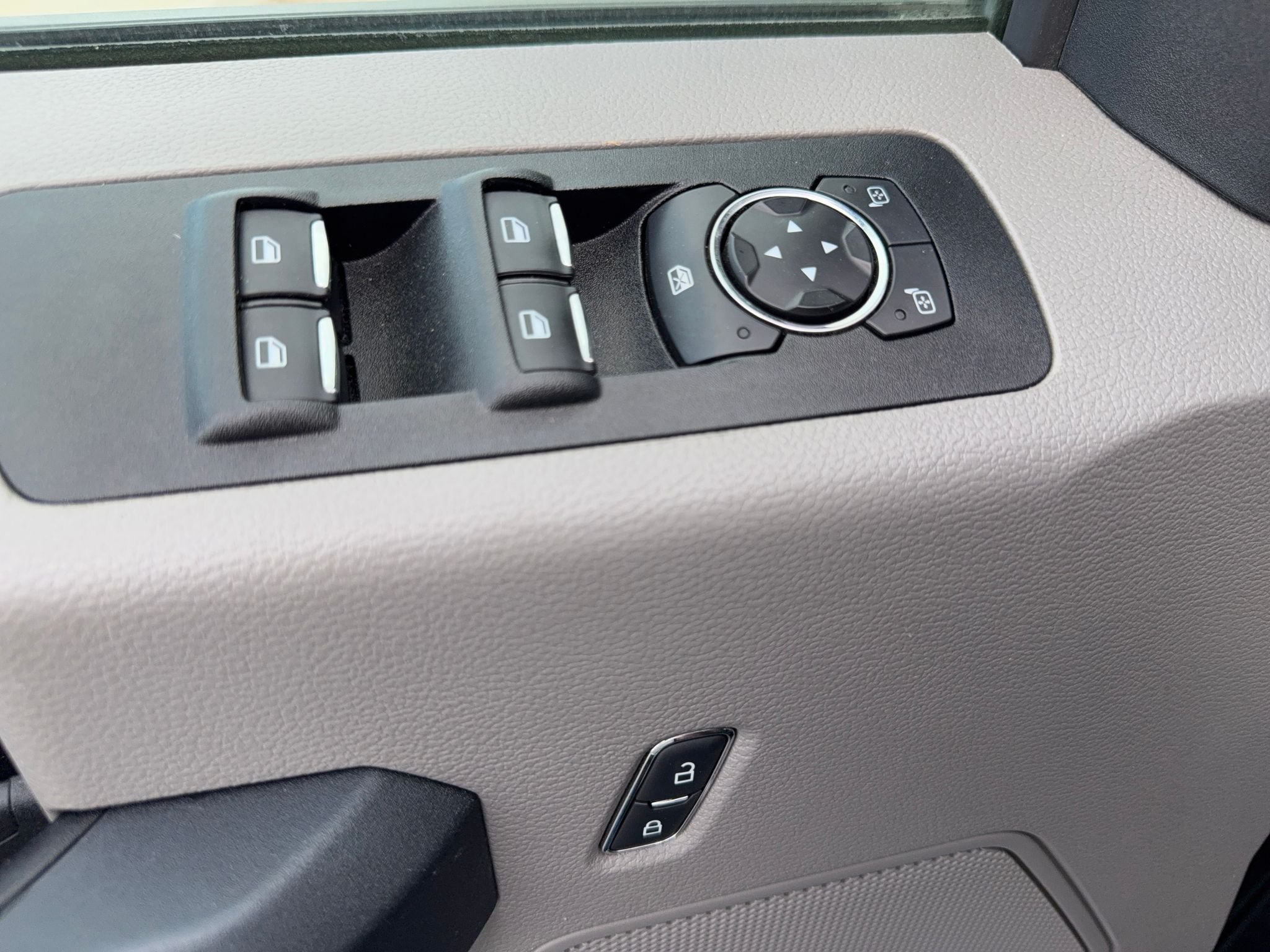 Used 2020 Ford F150 XL w/ Equipment Group 101A Mid RWD image 14