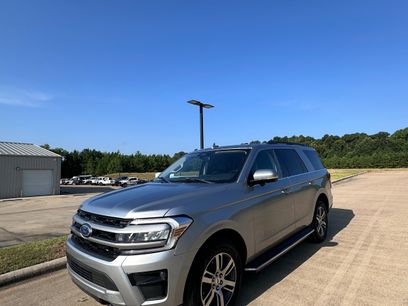 Used 2023 Ford Expedition XLT