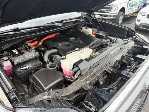Used 2023 Toyota Tundra Limited AWD/4WD image 58