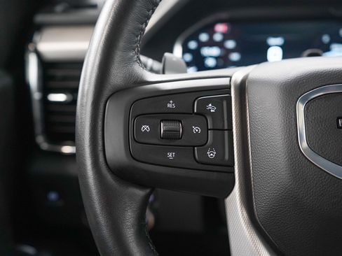 Used 2025 GMC Sierra 1500 Denali w/ Technology Package AWD/4WD image 26