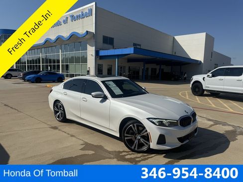 Used 2024 BMW 330i Sedan w/ Premium Package RWD image 1