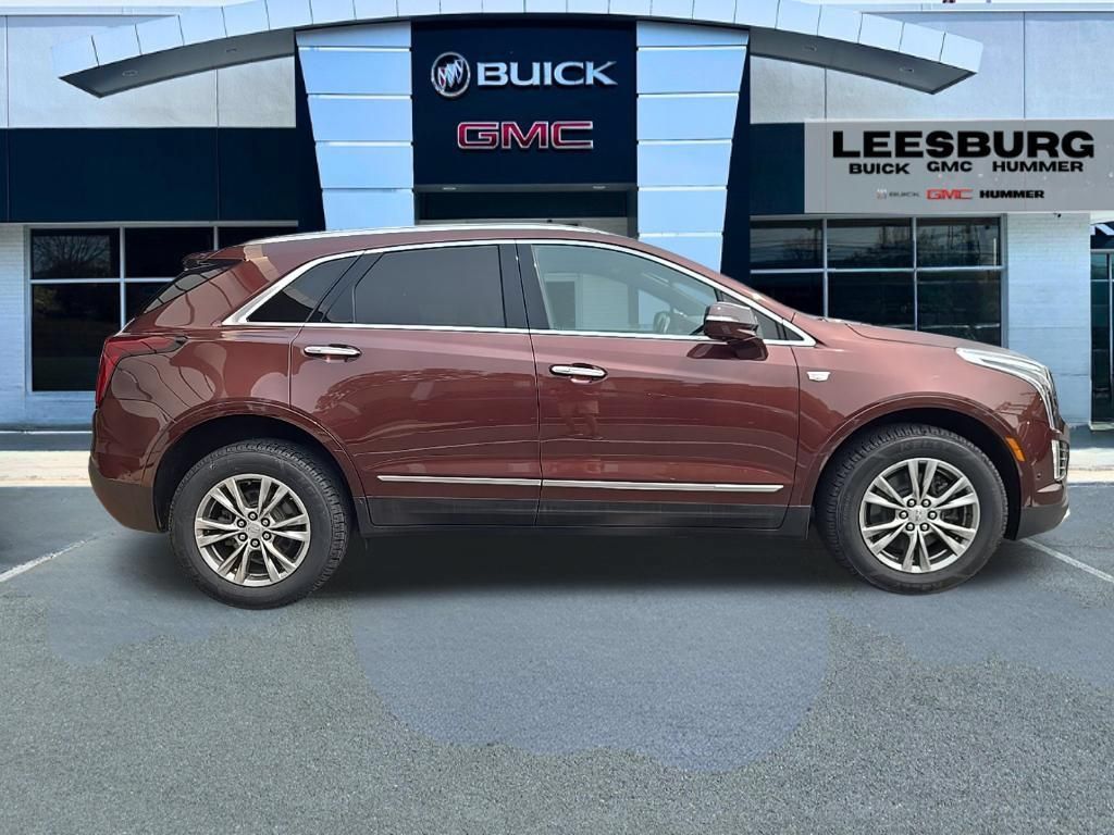 Used 2022 Cadillac XT5 Premium Luxury w/ Technology Package FWD image 8