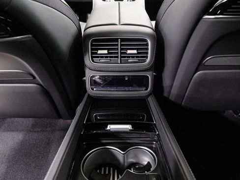 Certified 2024 Mercedes-Benz Maybach GLS 600 4MATIC image 30