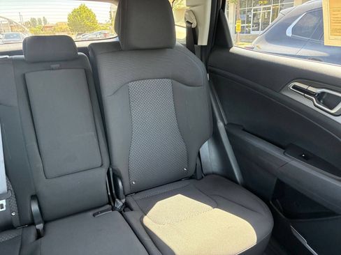 Used 2026 Kia Sportage LX FWD image 37