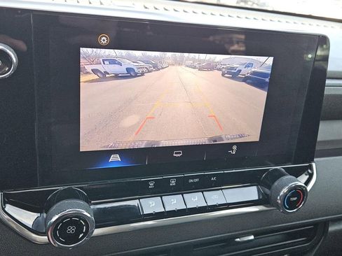 Used 2024 Chevrolet Colorado Trail Boss w/ Advanced Trailering Package image 17