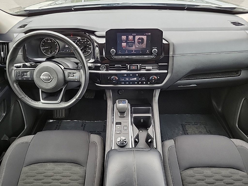 Used 2022 Nissan Pathfinder SV AWD/4WD image 21