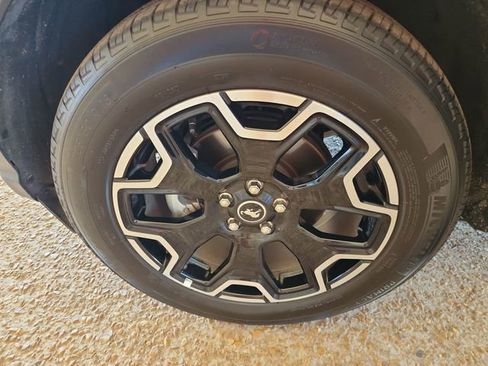 Used 2025 Ford Bronco Sport Outer Banks w/ Outer Banks Tech Package+ image 28