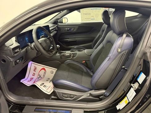 New 2025 Ford Mustang Dark Horse image 10