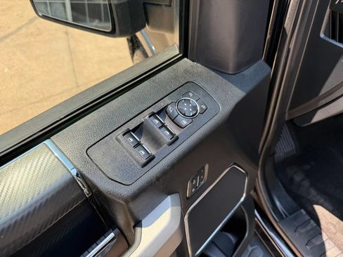 Used 2019 Ford F150 Lariat w/ Equipment Group 502A Luxury RWD image 24