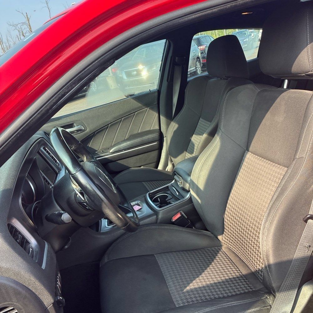 Used 2019 Dodge Charger GT RWD image 5